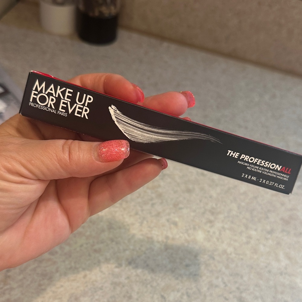 Makeup Forever Professional Paris mascara - Bold Black